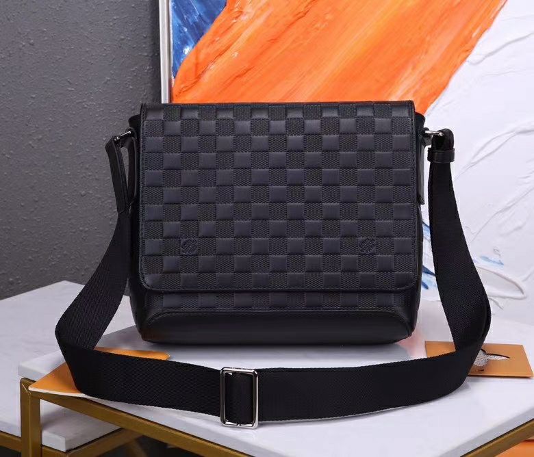 LV District PM Bag