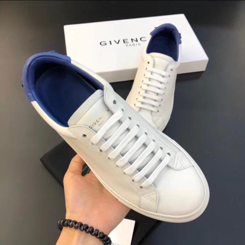 GV Blue Sneakers