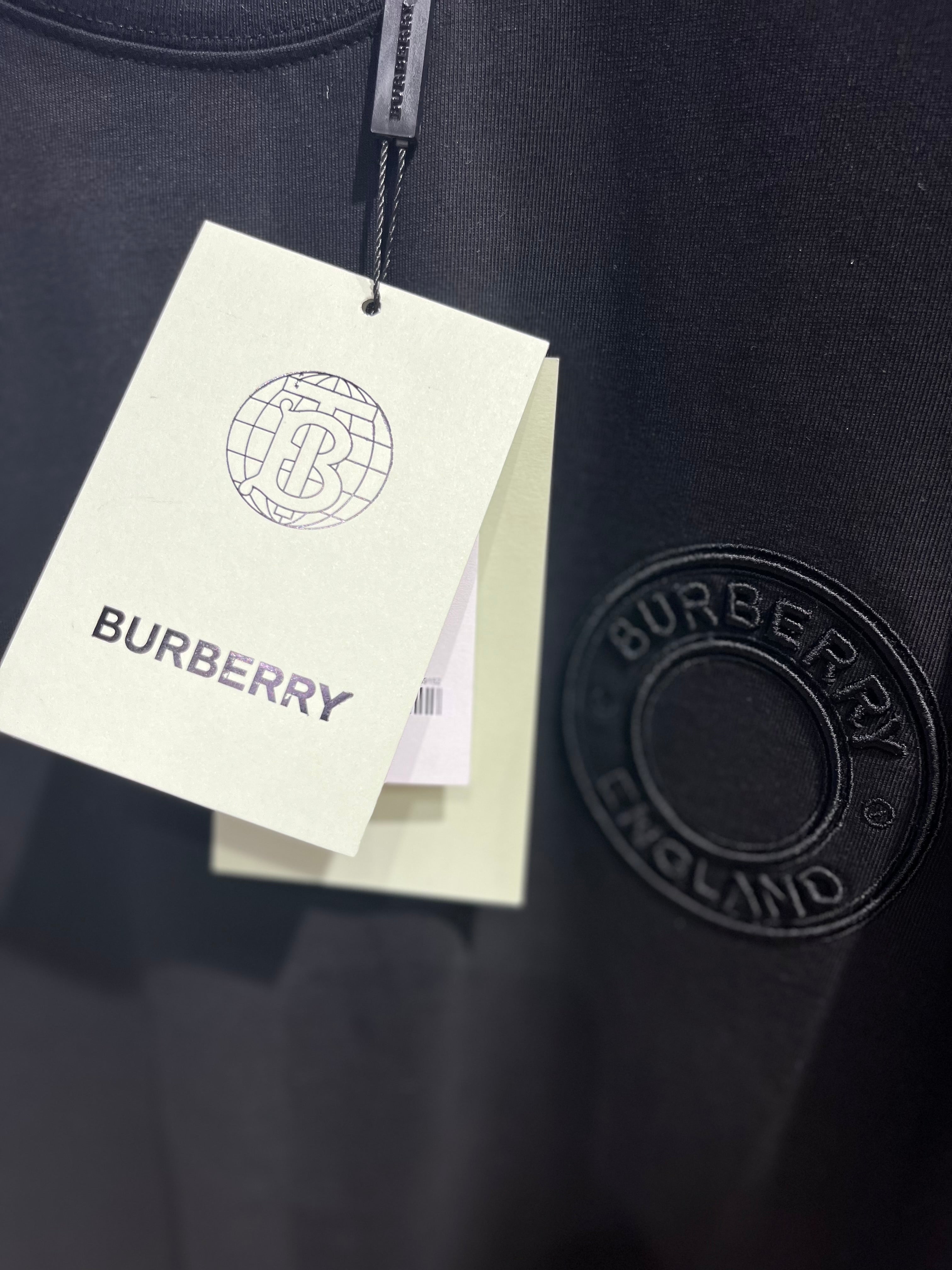Burberry T-Shirt